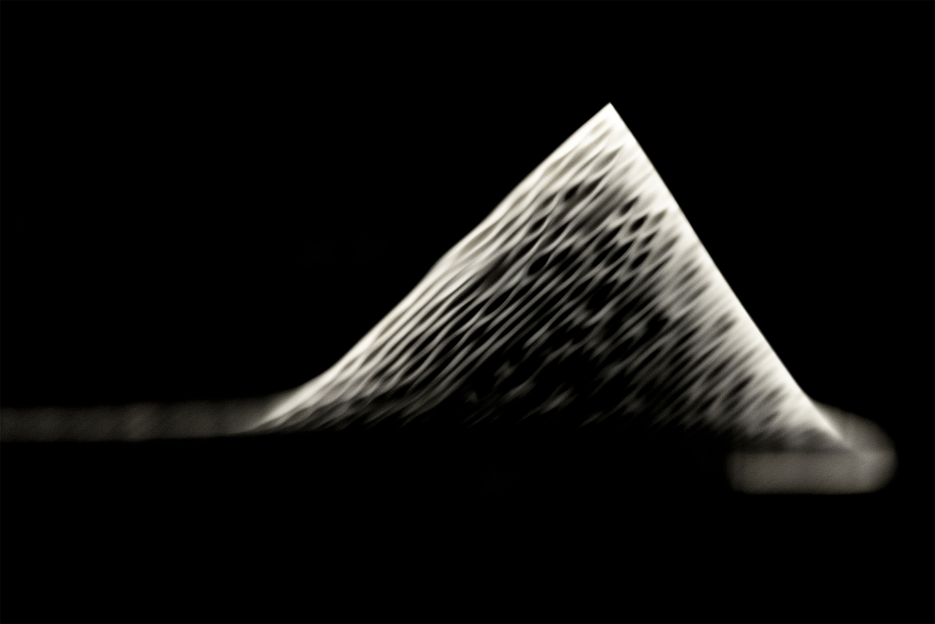 Reflet   Challenge  Graphisme, forme, matière 01 2020